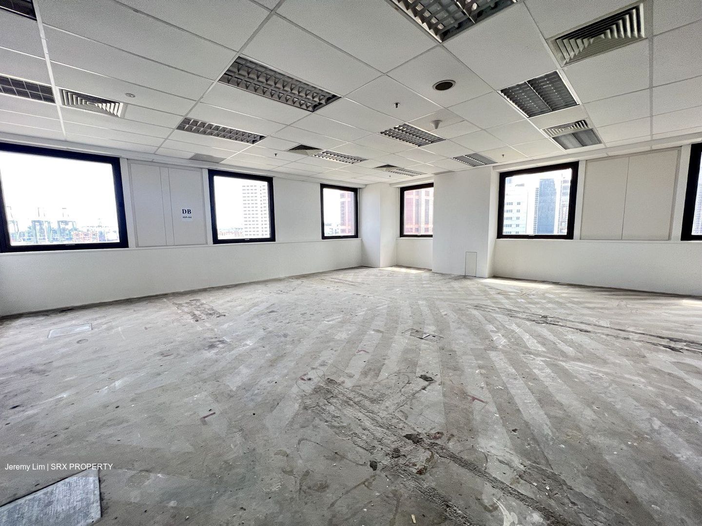 Lippo Centre (D2), Office #437340531